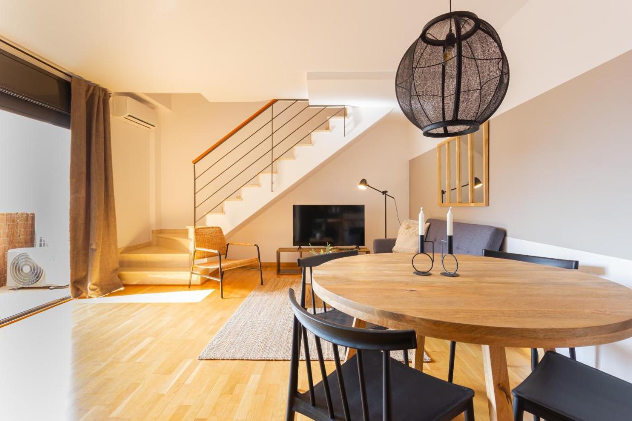 Elegante Duplex En Terrassa, Barcelona Lägenhet Exteriör bild