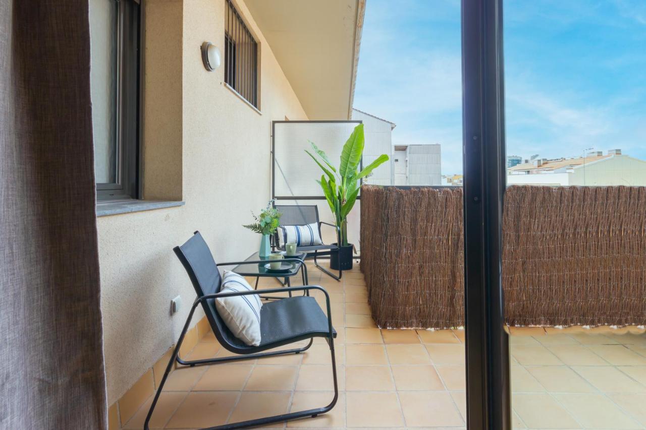 Elegante Duplex En Terrassa, Barcelona Lägenhet Exteriör bild