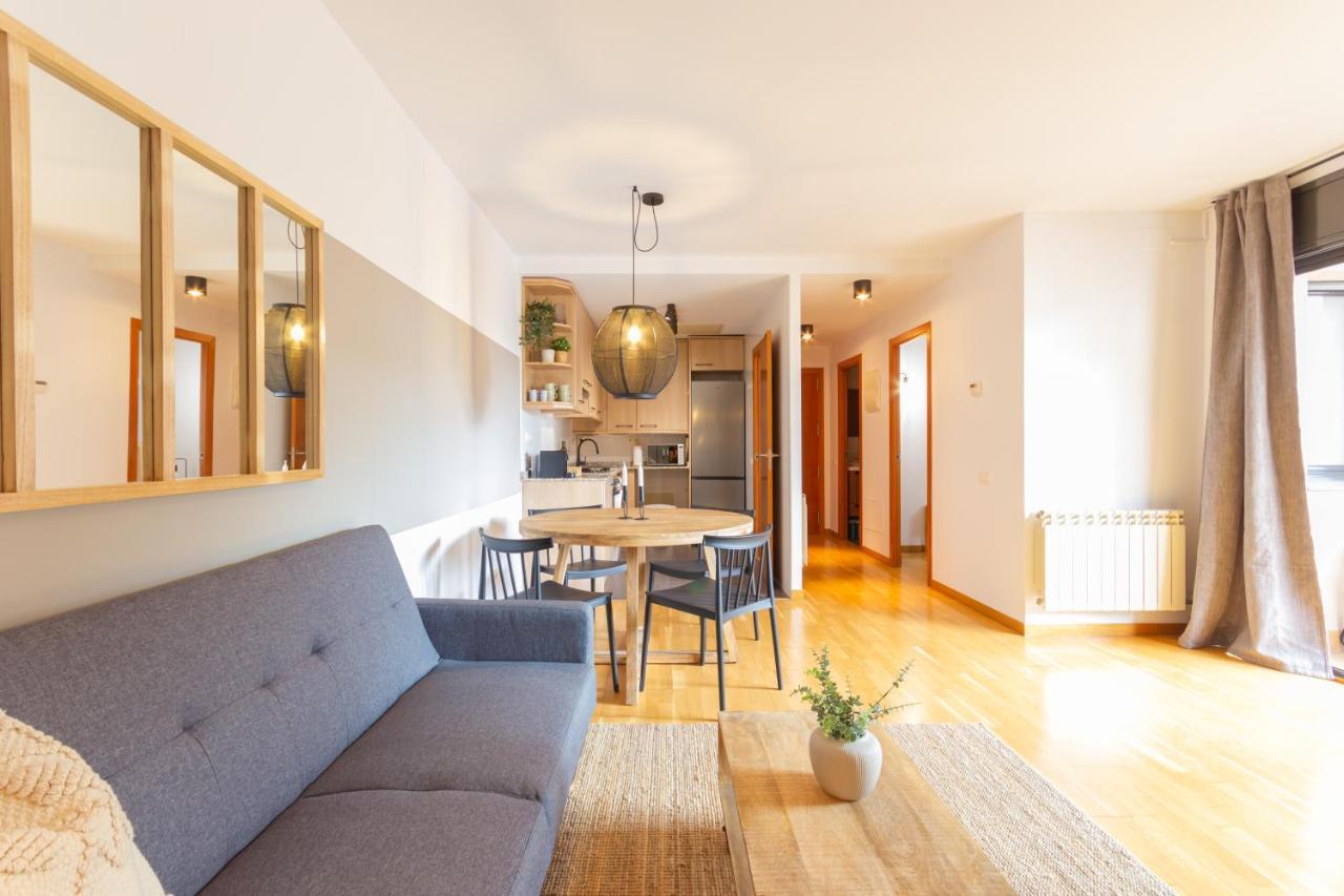 Elegante Duplex En Terrassa, Barcelona Lägenhet Exteriör bild